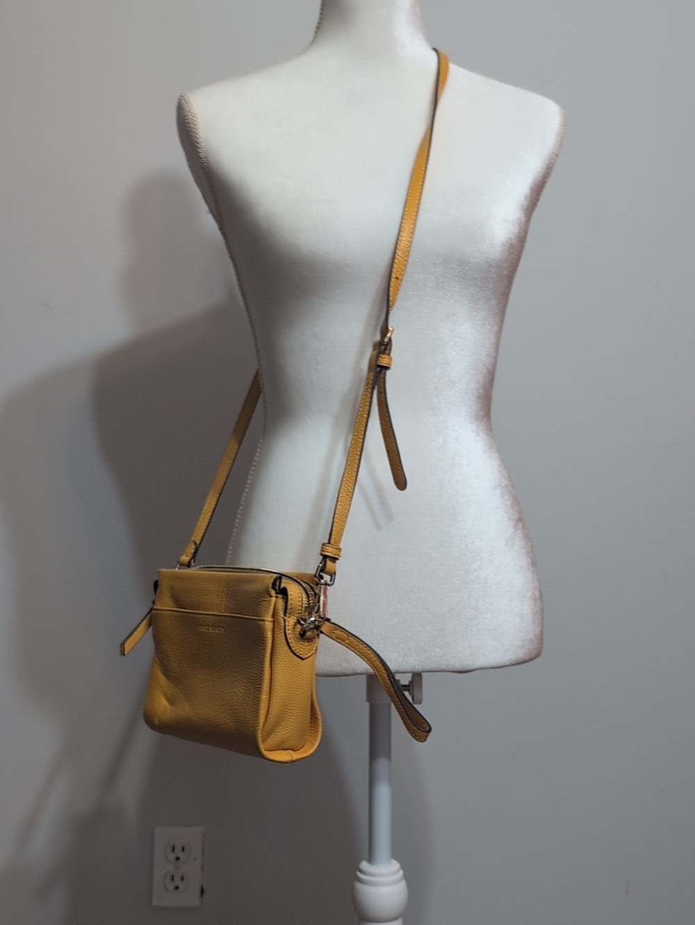 Vince Camuto Pebble Leather Crossbody in Mustard
